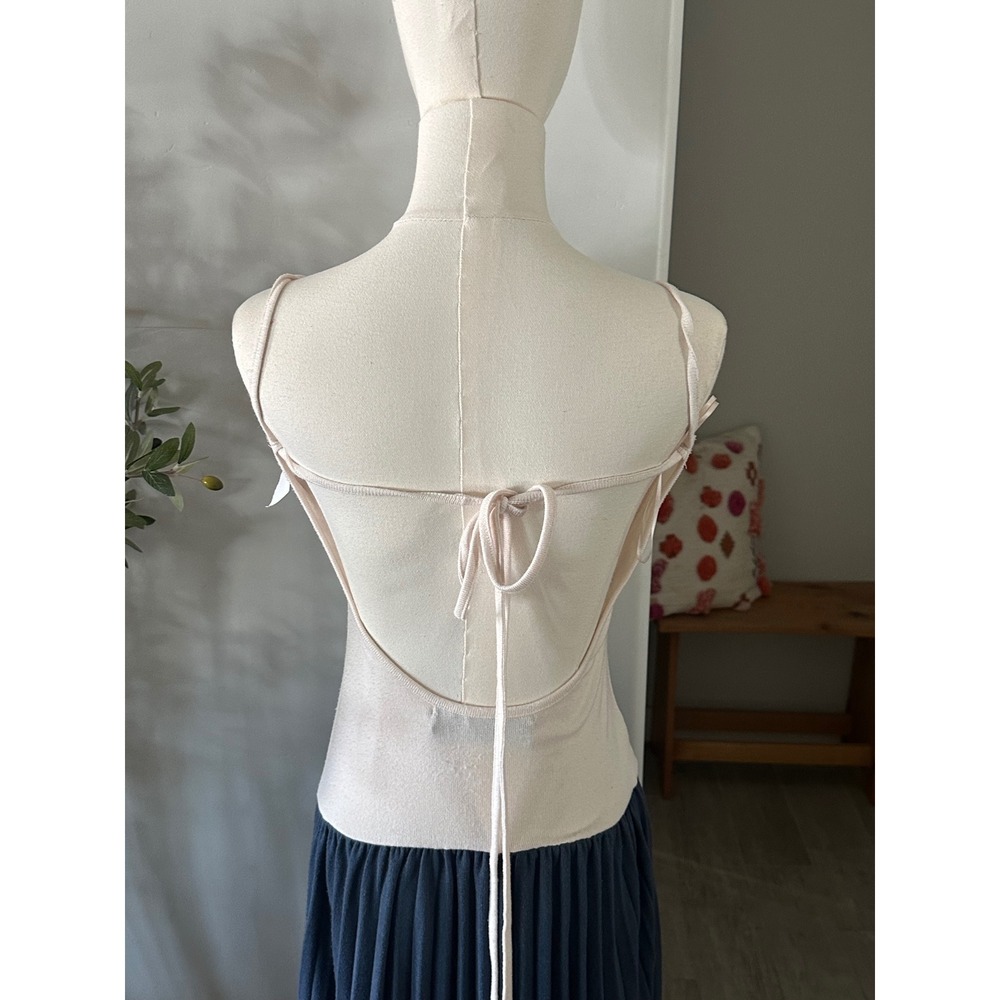 Lioness Renaissance Pleated Maxi Dress Cream Navy Blue New! - Picture 10 of 13